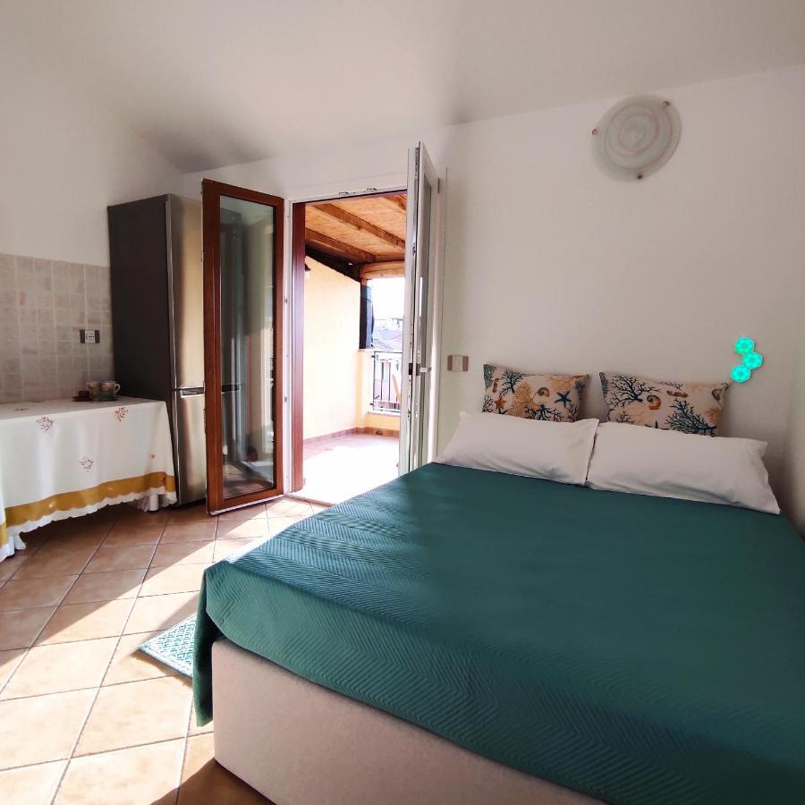 Vista Mare Olbia Bed & Breakfast エクステリア 写真